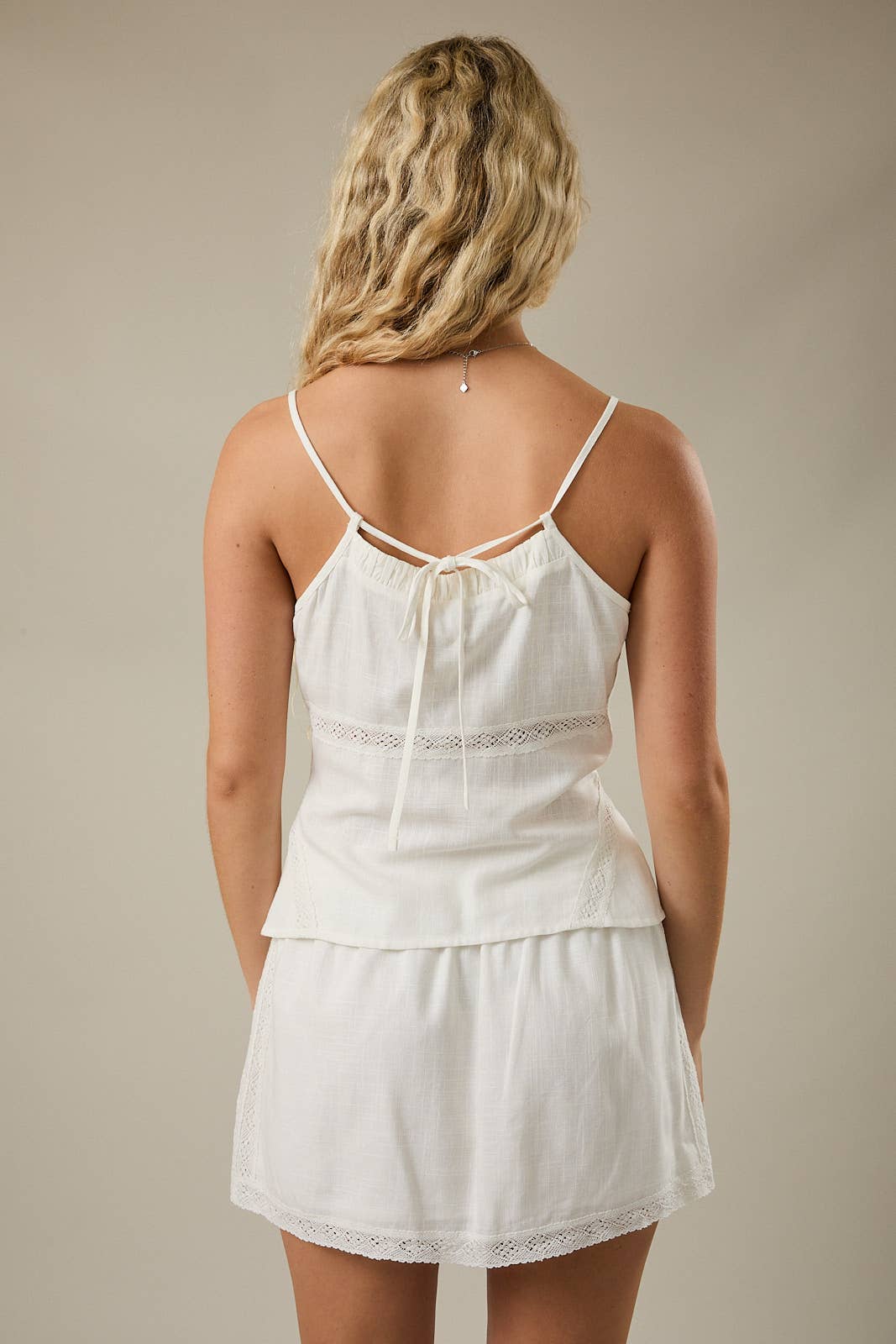 V-NECKLINE WITH TIE DETAIL TOP