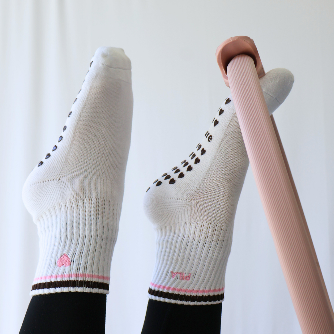 PILA Essential Grip Socks - Pink/Brown